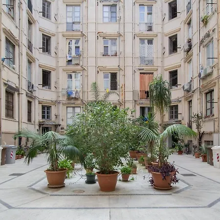 Babbaluci - Centro Storico Bed & Breakfast 3*